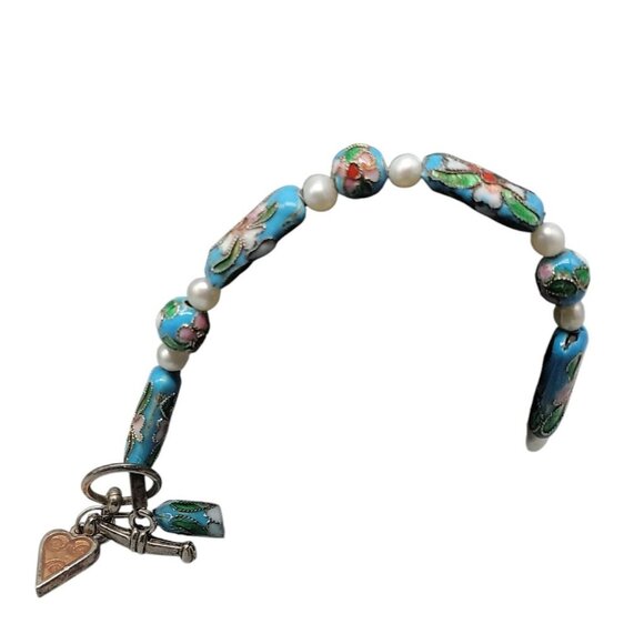 Blue Cloisonne & Faux Pearl Bead Bracelet Dangling Heart Charm 7.5 Toggle Close - Picture 6 of 14
